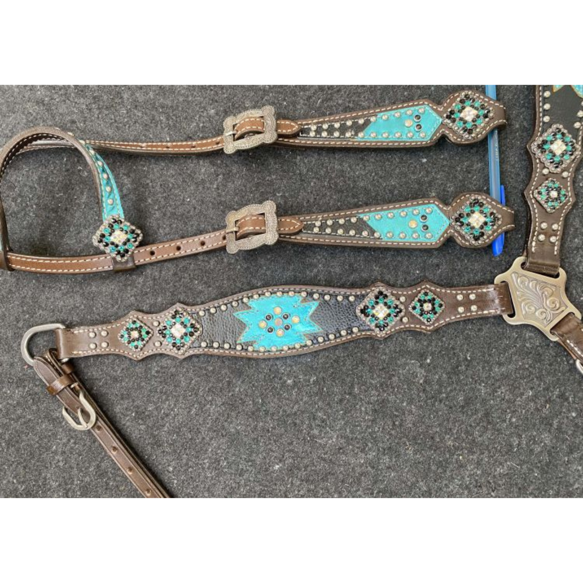 Showman® One Ear headstall and breast collar set with bling conchos and a teal southwest inlay accent. - Double T Saddles
