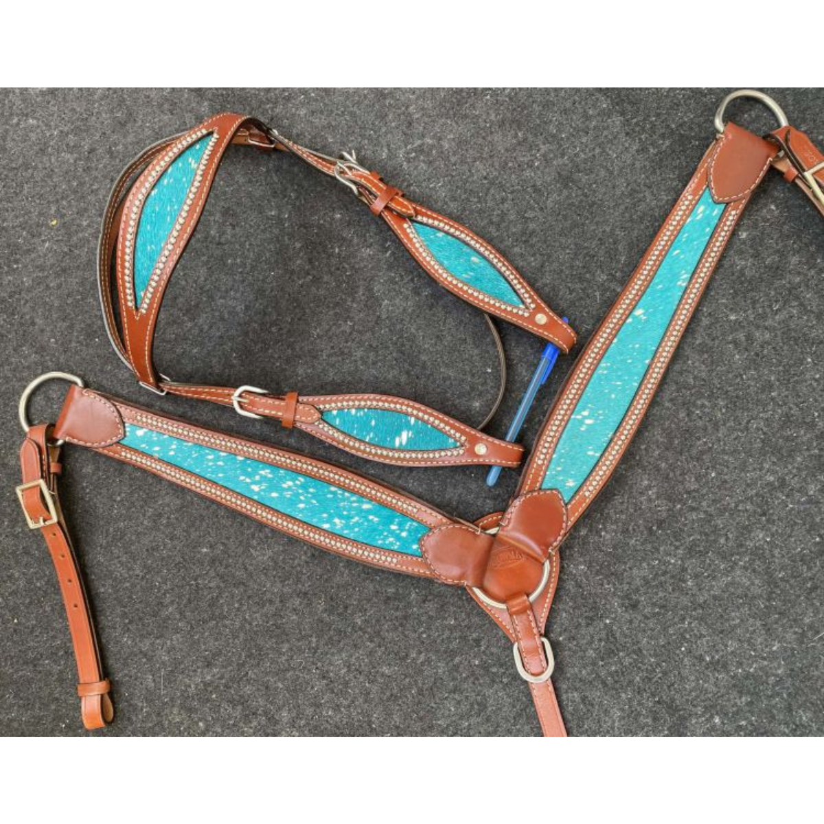 Showman® Medium Oil Teal Acid Wash Cowhide Inlay Browband headstall and breast collar set. - Double T Saddles