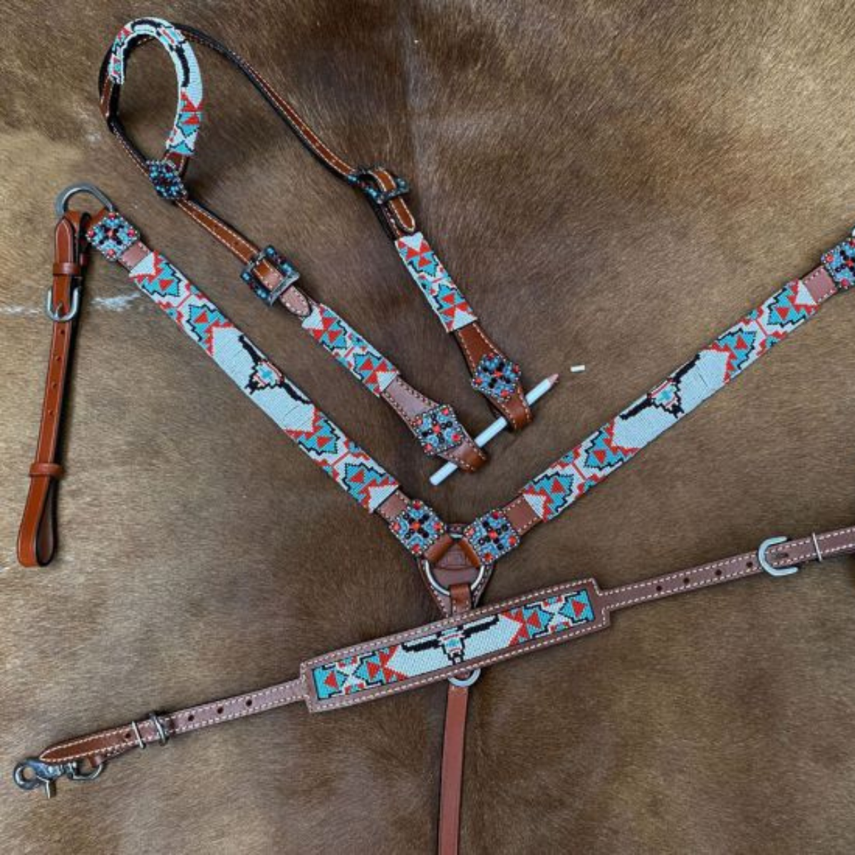 Showman ® 4pc. Longhorn beaded one headstall and breast collar set  with square bling concho accents. - Double T Saddles