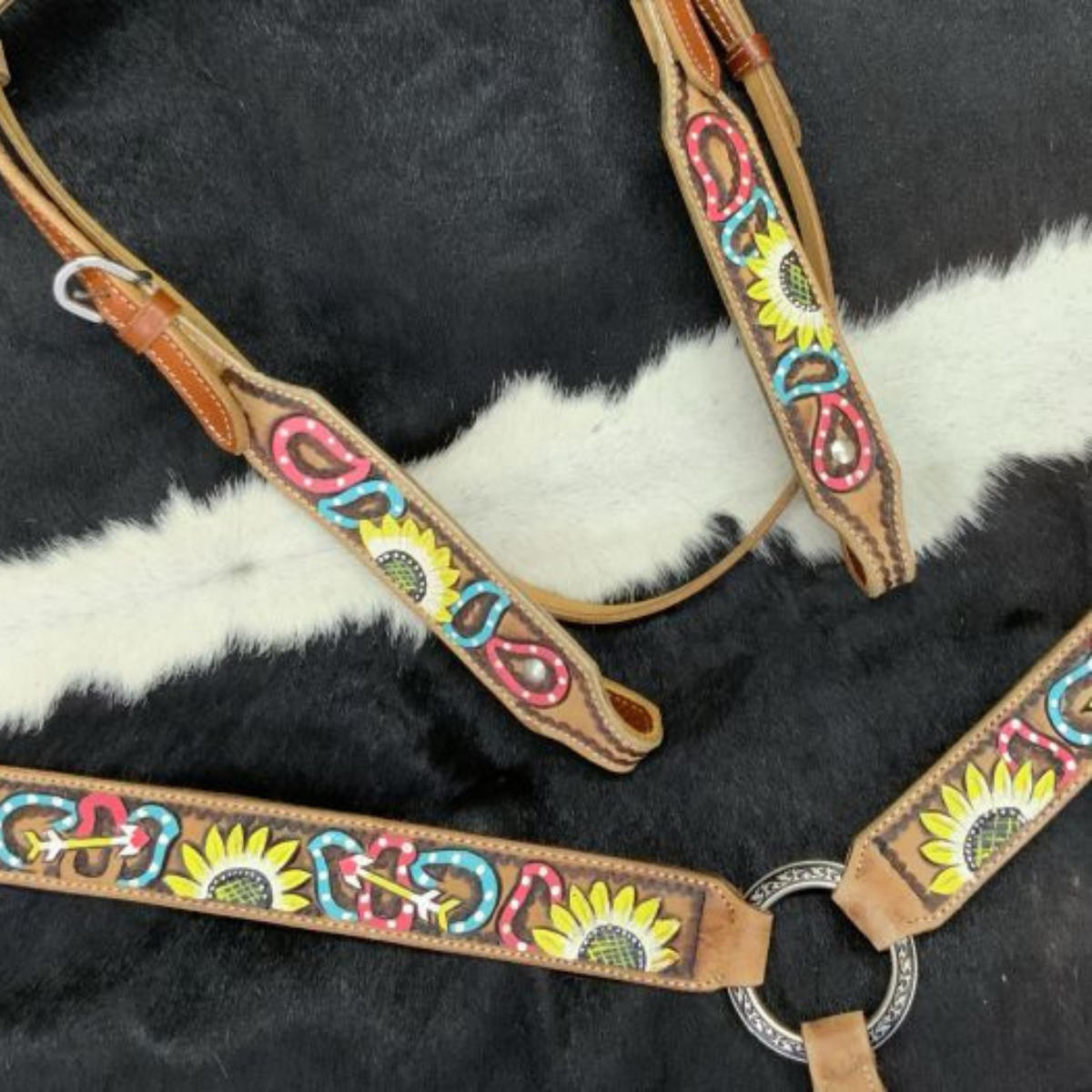 Showman ® Medium Oil Painted Sunflower Browband Headstall & Breast Collar Set with arrow and paisley design. - Double T Saddles