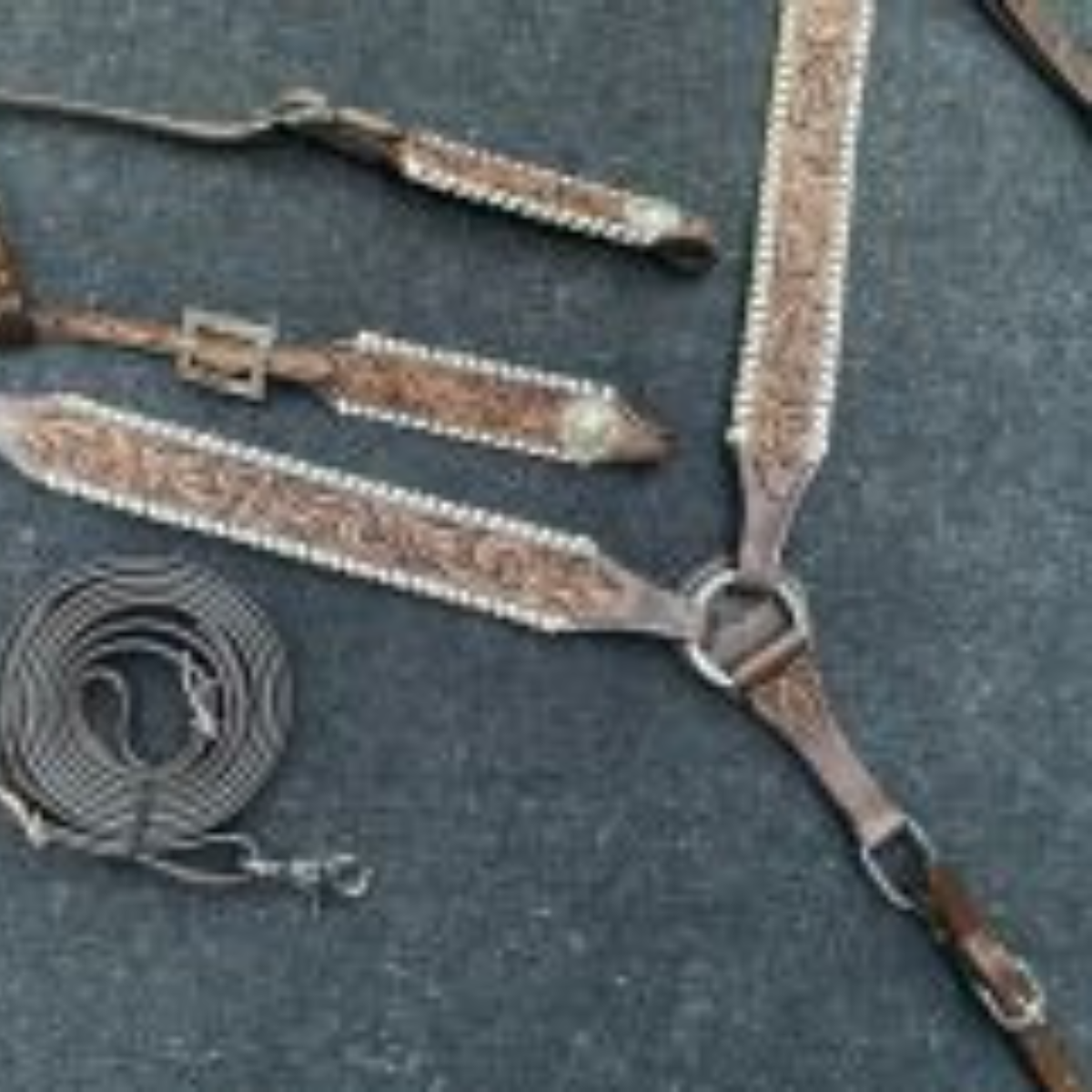 Showman ® Two-Tone Tooled Single Ear Headstall and Breast Collar Set with rawhide lacing. - Double T Saddles