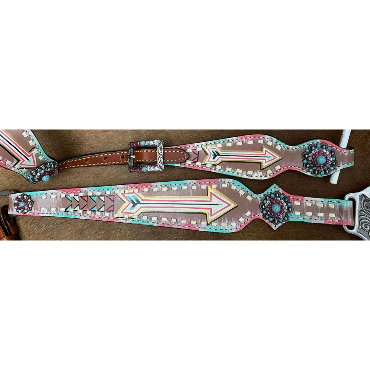 Showman ® Turquoise and pink inlay painted arrow design one ear headstall and breast collar set with matching accent conchos. - Double T Saddles